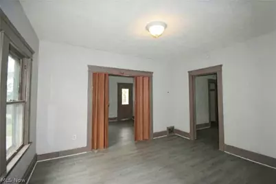 2897 E 111th Street, Loveland, OH 44104 - Photo 9