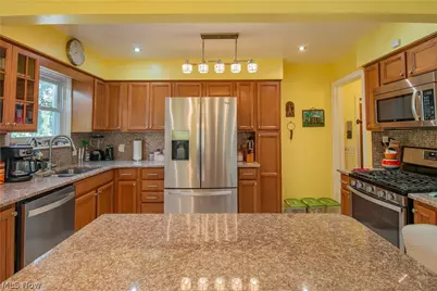 1151 Garman Road, Akron, OH 44313 - Photo 7