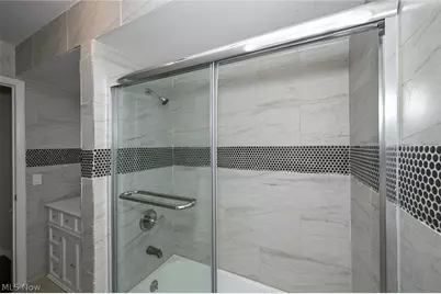 475 Iroquois Avenue, Akron, OH 44305 - Photo 25
