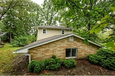 475 Iroquois Avenue, Akron, OH 44305 - Photo 43