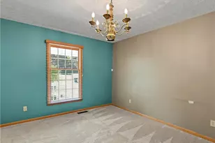411 Dillon Rd, Akron, OH 44313 - Photo 15
