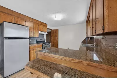517 Concord Street NW, Massillon, OH 44646 - Photo 9