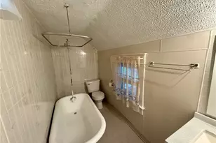 2157 10th St SW, Akron, OH 44314 - Photo 21