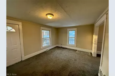 2157 10th Street SW, Akron, OH 44314 - Photo 3