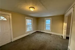 2157 10th St SW, Akron, OH 44314 - Photo 3