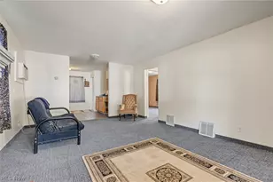 957 E Dewey Ave, Youngstown, OH 44502 - Photo 7