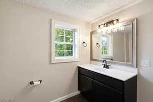 1401 Ridgeway Pl NW, Canton, OH 44709 - Photo 21