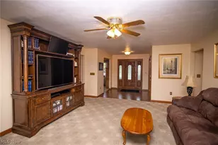 70015 Crescent Rd, St Clairsville, OH 43950 - Photo 11