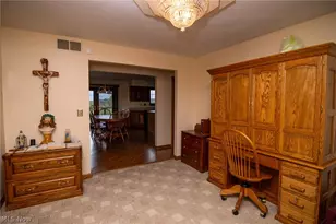 70015 Crescent Rd, St Clairsville, OH 43950 - Photo 7