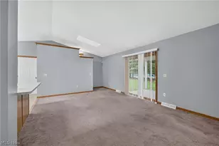 702 Willow Dale St NW, Bolivar, OH 44612 - Photo 21