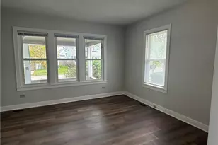 122 Bellfield Ave, Elyria, OH 44035 - Photo 7