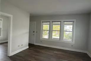 122 Bellfield Ave, Elyria, OH 44035 - Photo 5