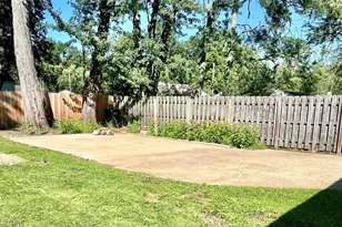 560 Baldwin Ave, Elyria, OH 44035 - Photo 23