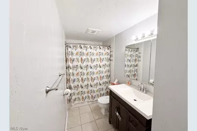 560 Baldwin Avenue, Elyria, OH 44035 - Photo 15