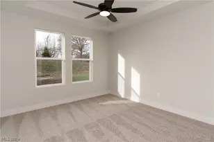 3639 Great Windsor Ln, Green, OH 44685 - Photo 9