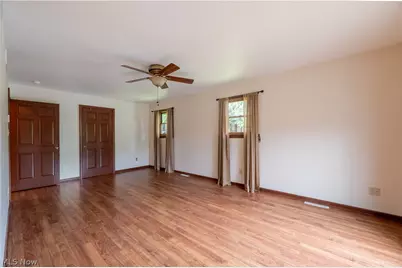 11218 Diehl Lake Drive, Berlin Center, OH 44401 - Photo 13