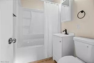 5412 Nan Linn Dr, Willoughby, OH 44094 - Photo 13