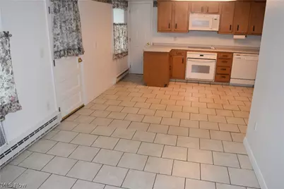 52135 Home Street, St Clairsville, OH 43950 - Photo 3