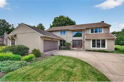 4745 Tanglewood Circle NE, Canton, OH 44714 - Photo 1