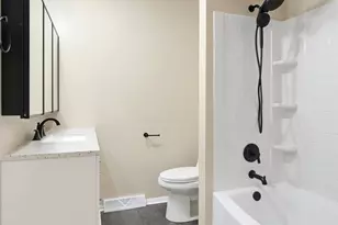 1535 S Plainview Dr, Akron, OH 44321 - Photo 25