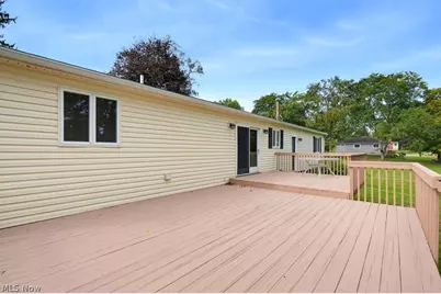 1535 S Plainview Drive, Akron, OH 44321 - Photo 9