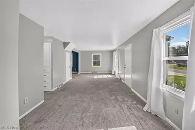 613 W Fike Avenue, Orrville, OH 44667 - Photo 13