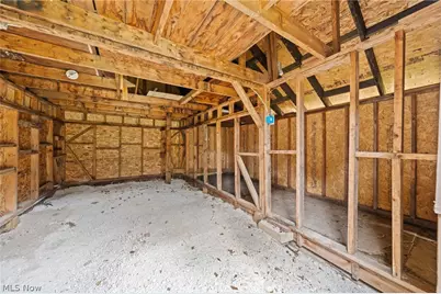 9205 Clearway Street NW, Massillon, OH 44647 - Photo 37