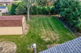 9205 Clearway St NW, Massillon, OH 44647 - Photo 41