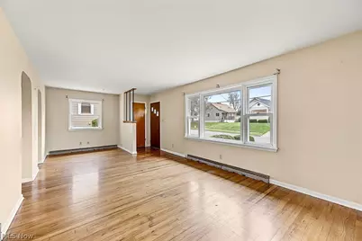 424 Tompkins Avenue, Akron, OH 44305 - Photo 3