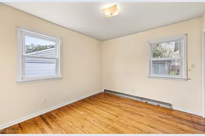 424 Tompkins Avenue, Akron, OH 44305 - Photo 15