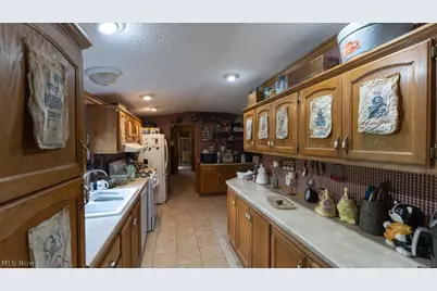 1498 Windy Ridge Road, Vincent, OH 45784 - Photo 15