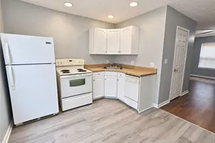 642 E Buchtel Ave, Akron, OH 44304 - Photo 5