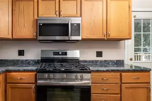 409 Smithfield Ave, Zanesville, OH 43701 - Photo 9