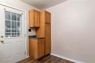 409 Smithfield Ave, Zanesville, OH 43701 - Photo 11
