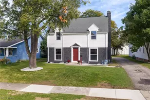 617 Moreley Ave, Akron, OH 44320 - Photo 1