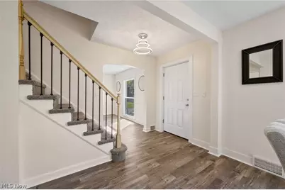 617 Moreley Avenue, Akron, OH 44320 - Photo 3