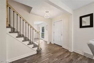 617 Moreley Ave, Akron, OH 44320 - Photo 3