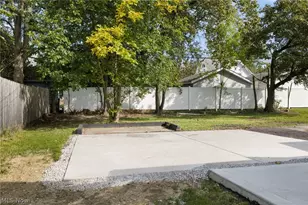 617 Moreley Ave, Akron, OH 44320 - Photo 29