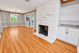 2961 Chamberlain Rd, Akron, OH 44333 - Photo 9