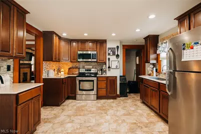 424 S 4th Street, Coshocton, OH 43812 - Photo 5