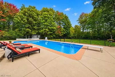 9505 Roryanna Drive, Chardon, OH 44024 - Photo 13