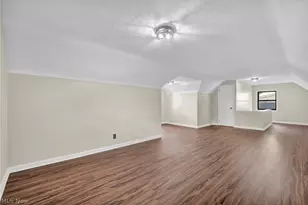 824 E Waterloo Rd, Akron, OH 44306 - Photo 19