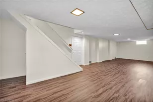 824 E Waterloo Rd, Akron, OH 44306 - Photo 25