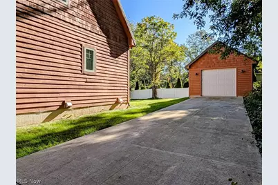 181 N Maple Street, Akron, OH 44304 - Photo 37