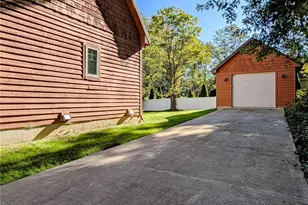 181 N Maple St, Akron, OH 44304 - Photo 37
