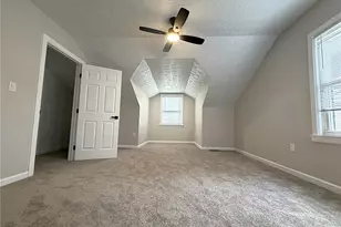 19625 Chagrin Blvd, Huber Heights, OH 44122 - Photo 23