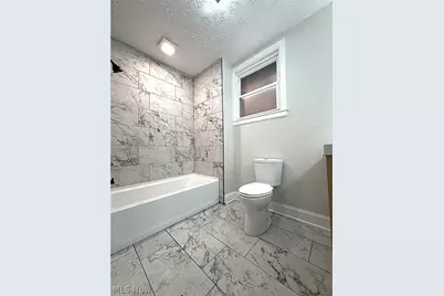 19625 Chagrin Boulevard, Huber Heights, OH 44122 - Photo 25