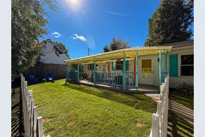98 Clovercliff Drive, Chippewa Lake, OH 44215 - Photo 5