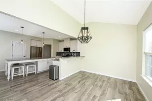 10359 Fox Hollow Cir, Twinsburg, OH 44087 - Photo 13