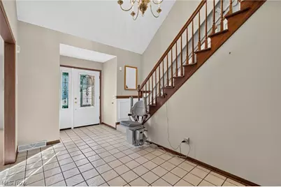 2935 Cherrywood Circle NW, Massillon, OH 44646 - Photo 7